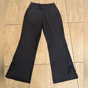 Athleta Venice Flare Pant Black Medium Casual Travel Sport Wide